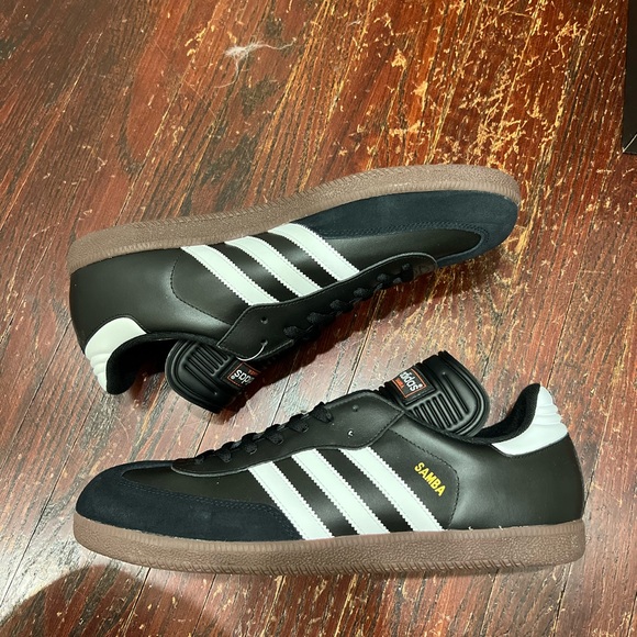 BNIB Adidas Samba Classic Shoes - Picture 3 of 9